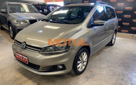 Volkswagen Suran Trendline M/T 1.6 Nafta 2015