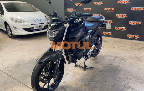 Yamaha FZ M/T 250 Nafta 2018