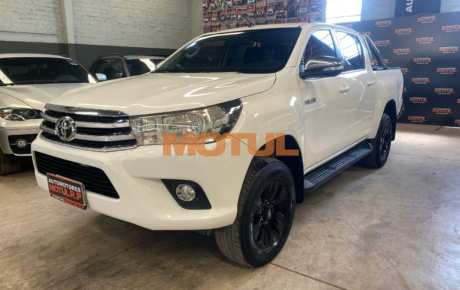 Toyota Hilux SRV 4×2 M/T 2.8 Diesel 2016