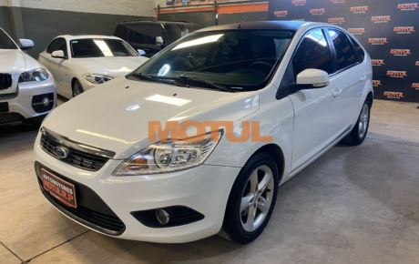 Ford Focus Trend M/T 1.6 Nafta 2010