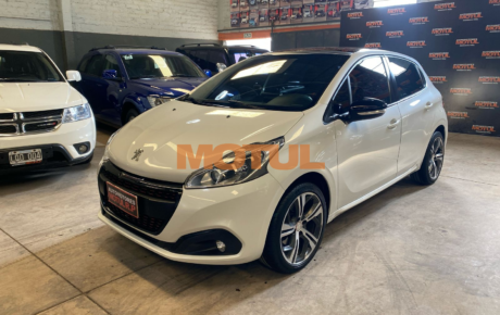 Peugeot 208 GT M/T 1.6 Nafta 2020
