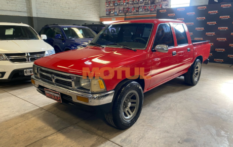 Toyota Hilux D M/T 2.4 Diesel 1996