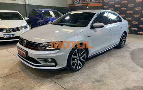 Volkswagen Vento GLI DSG A/T 2.0 Nafta 2018