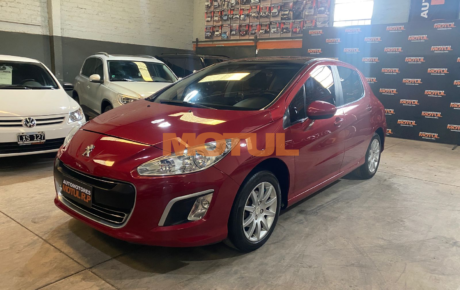 Peugeot 308 Allure Nav M/T 1.6 Nafta 2012