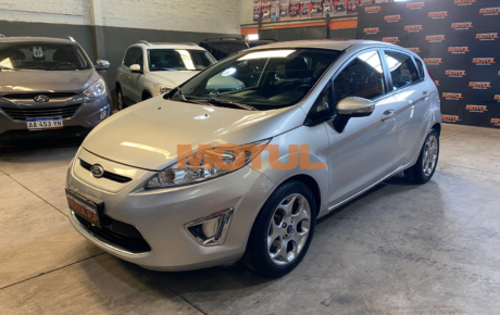 Ford Fiesta Titanium M/T 1.6 Nafta 2012
