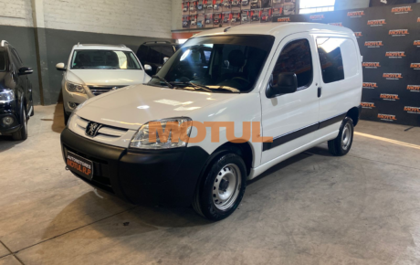 Peugeot Partner Confort HDI M/T 1.6 Diesel 2022