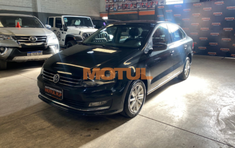Volkswagen Polo Comfortline Tiptronic A/T 1.6 Naft