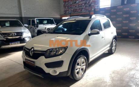 Renault Sandero Stepway Privilege M/T 1.6 Nafta 20