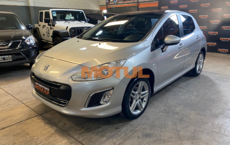 Peugeot 308 Feline HDI M/T 1.6 Diesel 2015