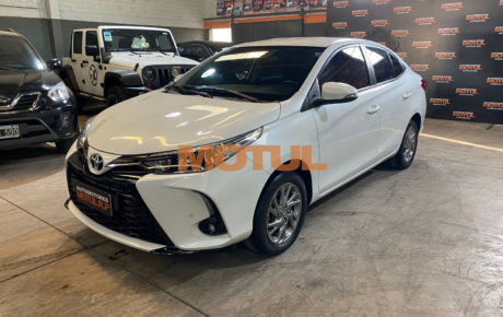 Toyota Yaris XLS CVT A/T 1.5 Nafta 2022