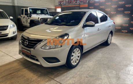 Nissan Versa Sense Pure Drive L/15 M/T 1.6 Nafta 2