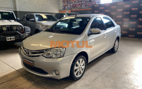 Toyota Etios XLS M/T 1.5 Nafta 2017