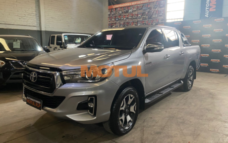 Toyota Hilux SRX TDI 4X4 A/T 2.8 Diesel 2020