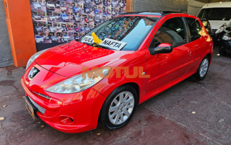 Peugeot 207 Compact Feline 1.6 2013