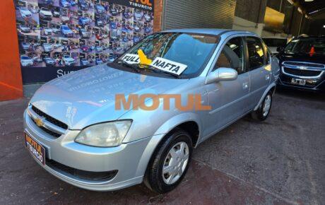 Chevrolet Corsa Classic LS 1.6 2012