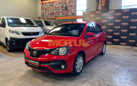 Toyota Etios XLS M/T 1.5 Nafta 2018